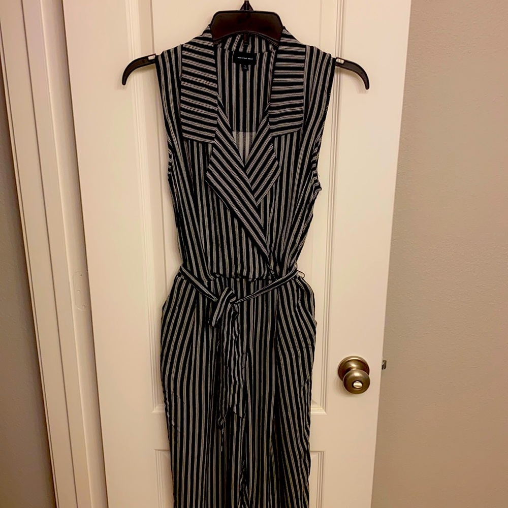 Cross-front sleeveless jumpsuit for women